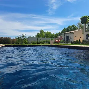 Hébergement de vacances En Campagne, Avignon